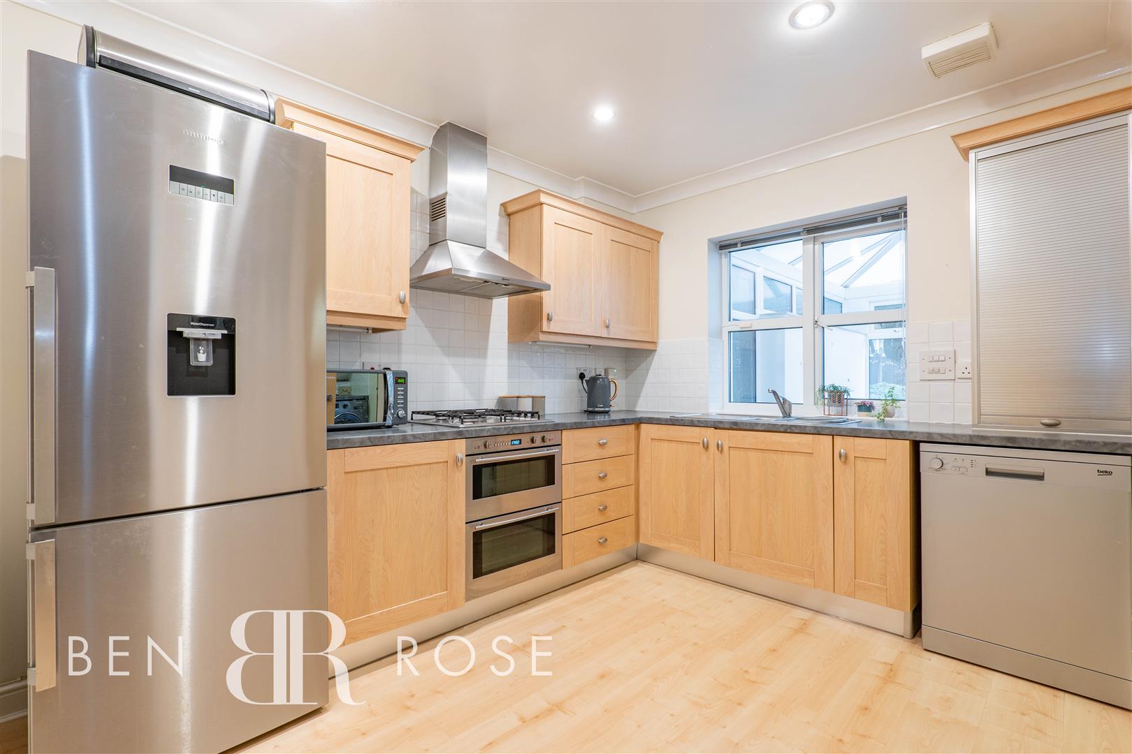 3 bed property in Forsythia Drive, Chorley
